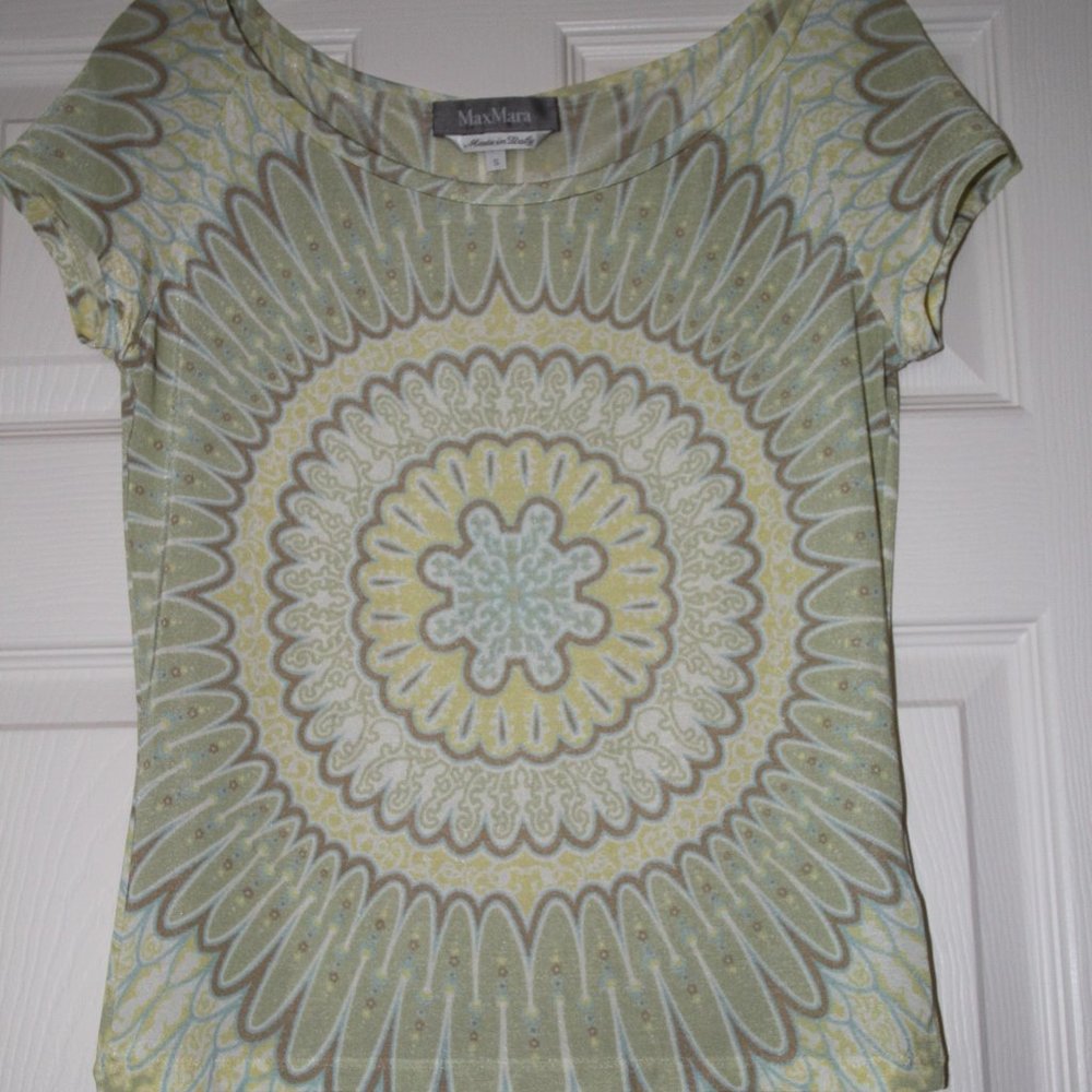 Max Mara Made in Italy Yellow Green Summer Top Wide Crew Neckline Blouse Size S